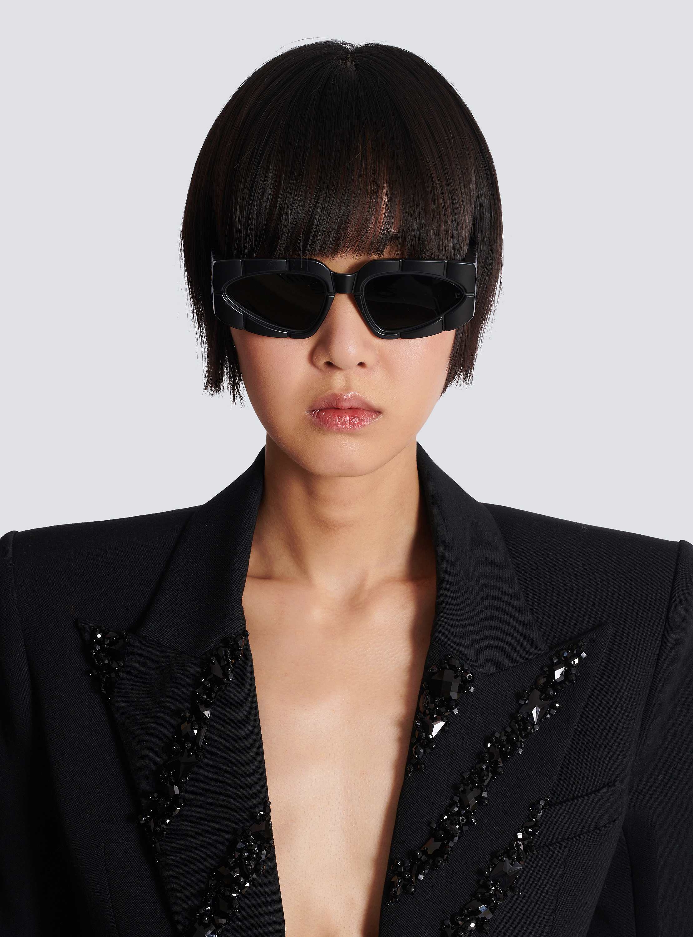 サングラス BALMAIN SS25 Woman SUNGLASSES (BPS-135A-54 A BLACK) Balmain Sunglasses – Lexor Miami
